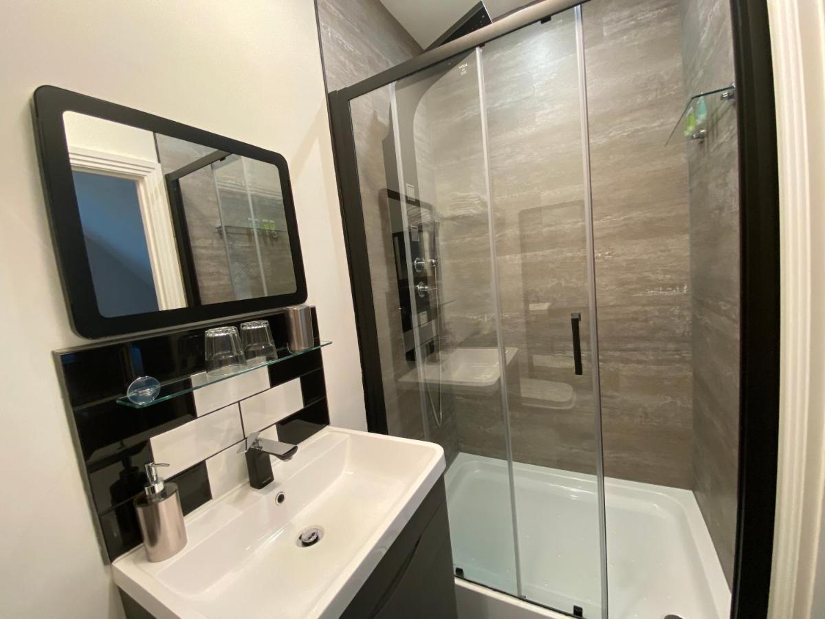 Hotel Harlestone Retreat (Adults Only) à Northampton Extérieur photo